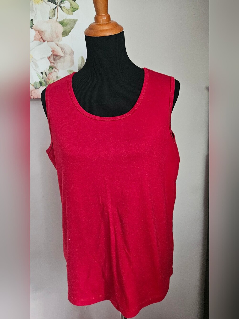 Hasting & Smith Women’s Classic Red Scoop Neck Tank Top XL